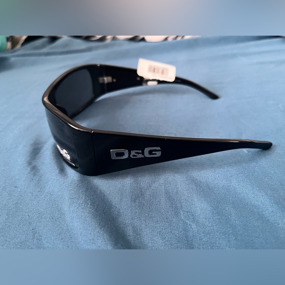 Dolce & Gabana sunglasses - Picture 3 of 5